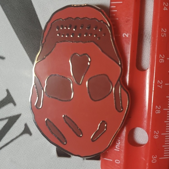 Alexander McQueen - Picture 4 of 5